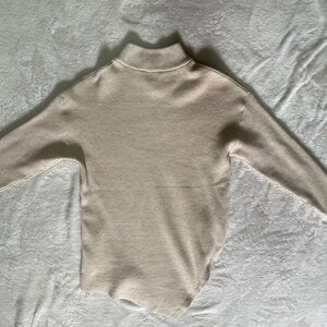 women’s sweater